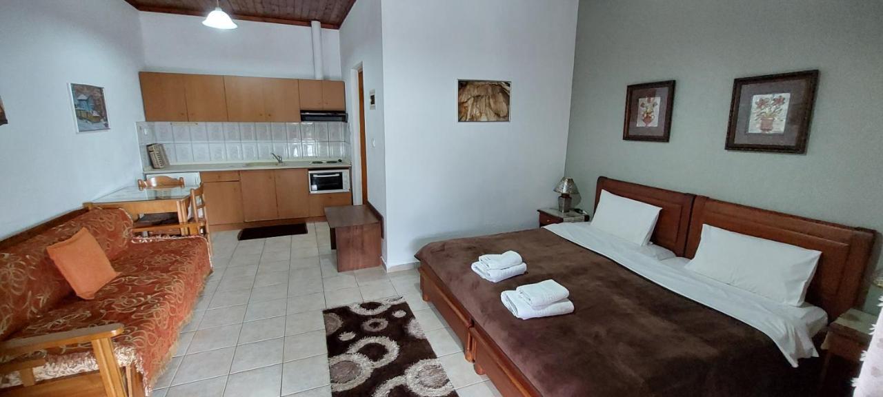 Galini Apartment กาโต ลูตรากี ภายนอก รูปภาพ