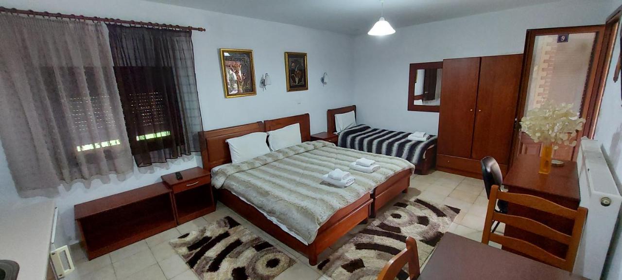 Galini Apartment กาโต ลูตรากี ภายนอก รูปภาพ
