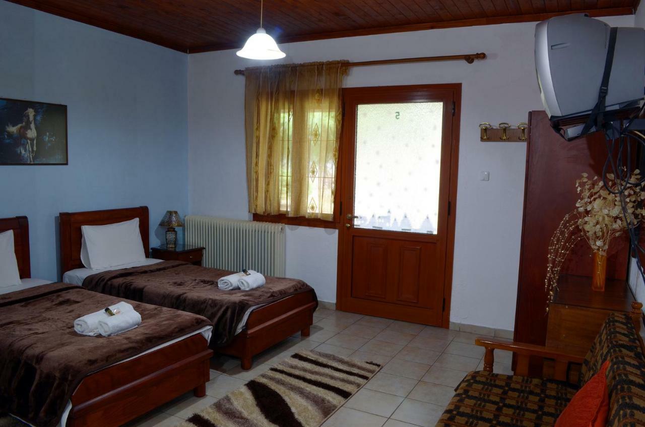 Galini Apartment กาโต ลูตรากี ภายนอก รูปภาพ